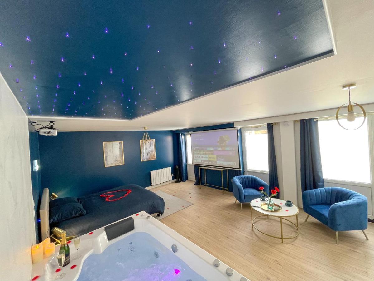 Spa Sous Les Etoiles - Cinema - Netflix - Parking - Gare Amiens Exterior foto